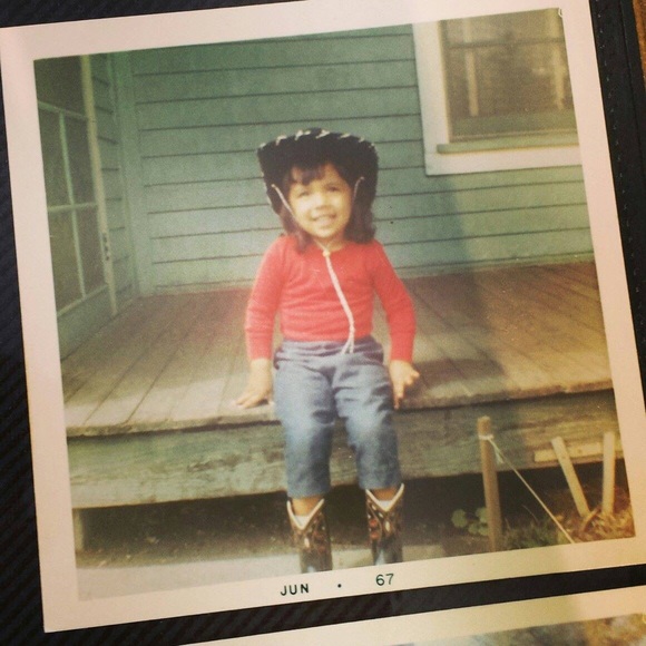 Meet your Posher, Tracy - Picture 1 of 1